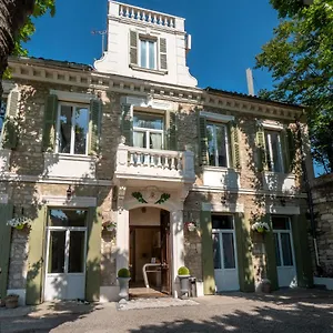 https://avignon-hotel-monclar.aixenprovencehotels.org