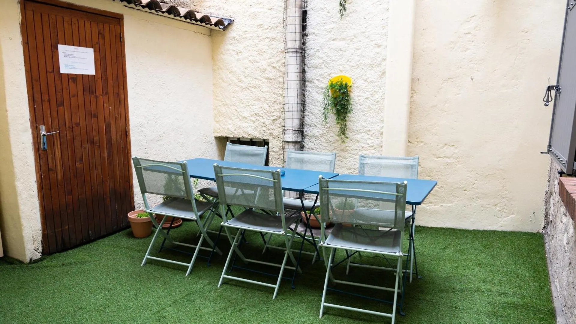 **  Le Palais, Hotel - Restaurant Apt France